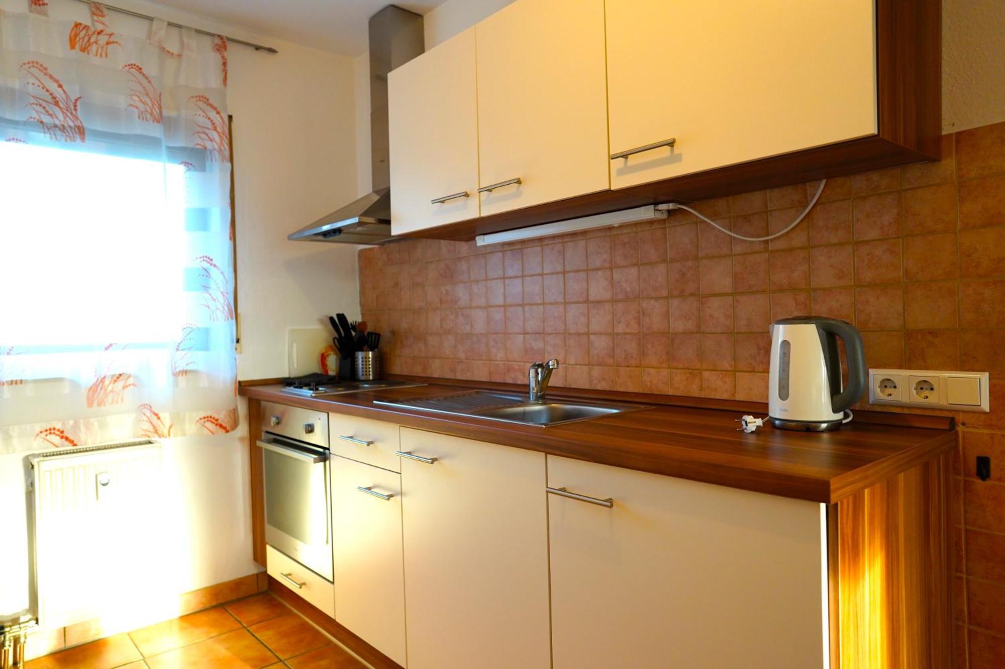 Grosse Ferienwohnung, Apartment In Leimen Wehome Komfort Екстериор снимка
