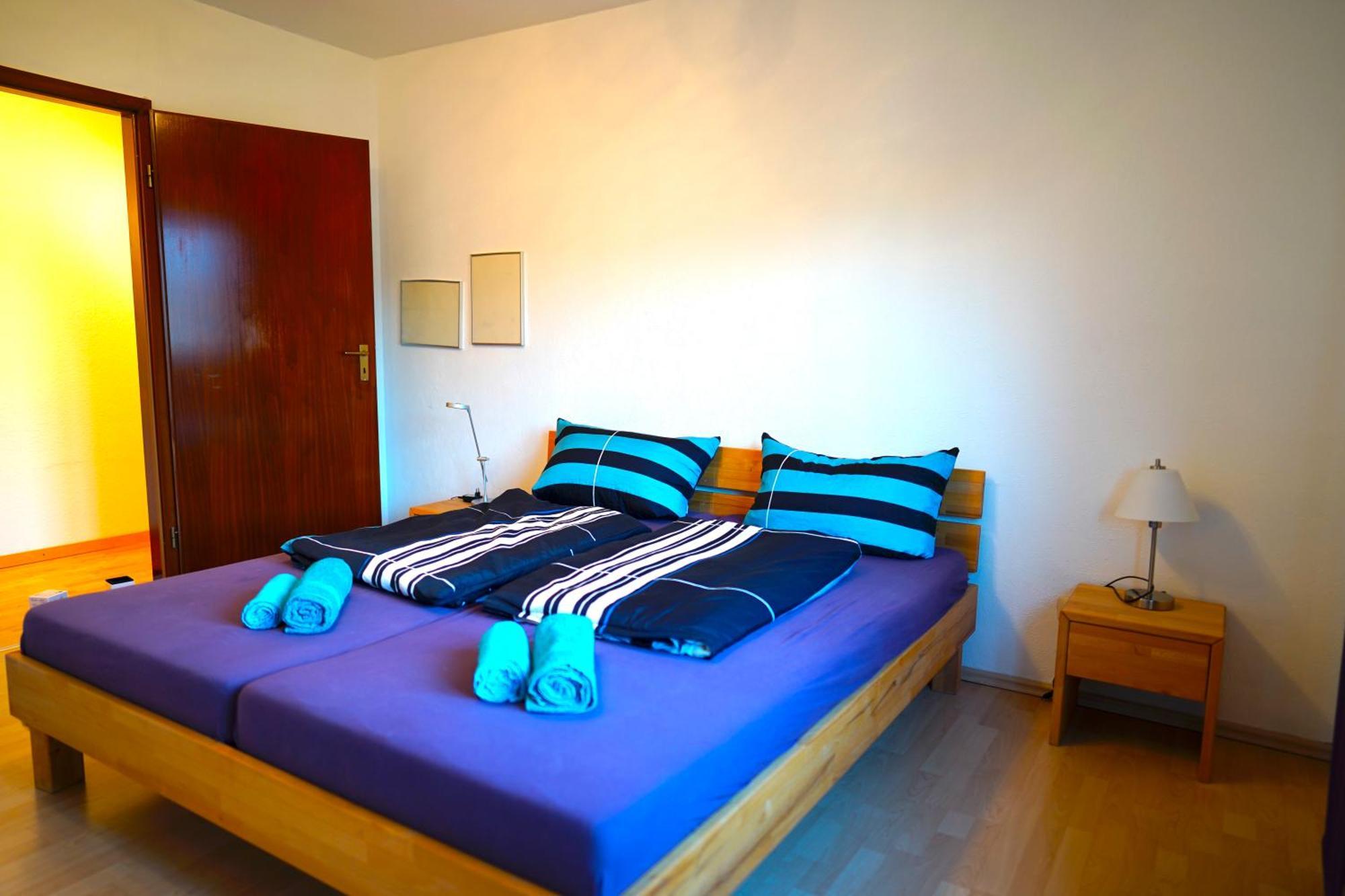 Grosse Ferienwohnung, Apartment In Leimen Wehome Komfort Екстериор снимка