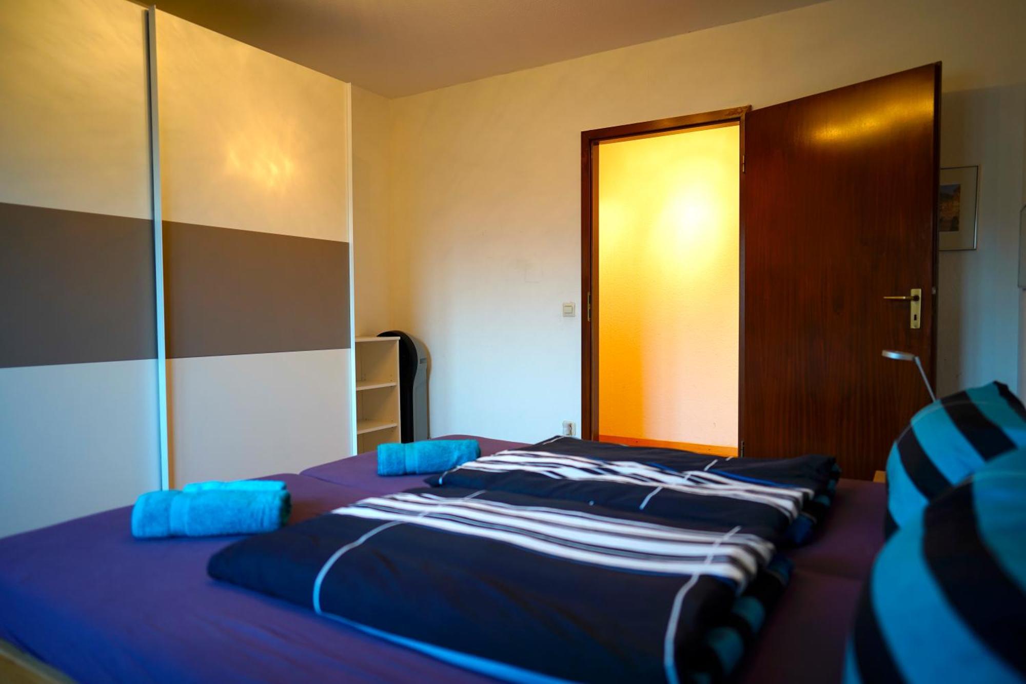 Grosse Ferienwohnung, Apartment In Leimen Wehome Komfort Екстериор снимка